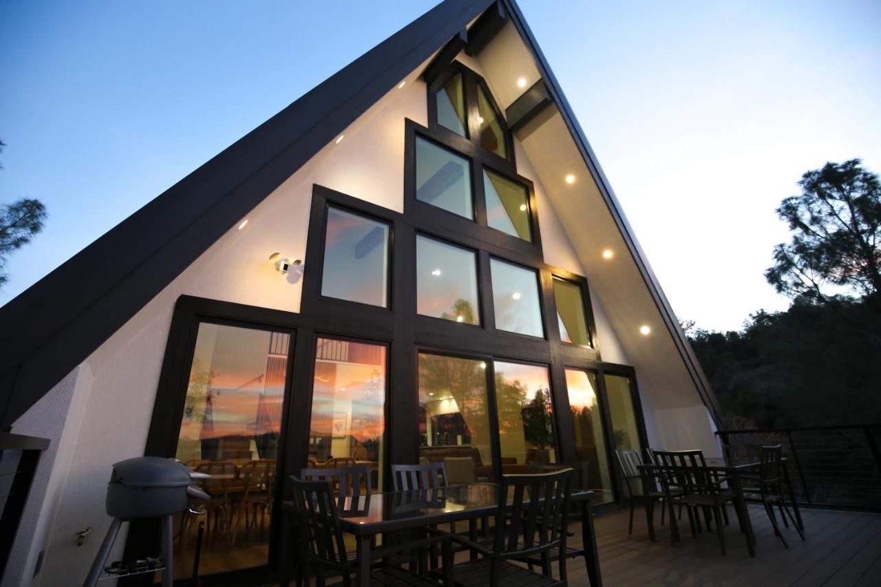 הוילה אוקהורסט High End A-Frame - Hot Tub - Awesome Views - Yosemite - Electric Vehicle Friendly - Sleeps 10 מראה חיצוני תמונה